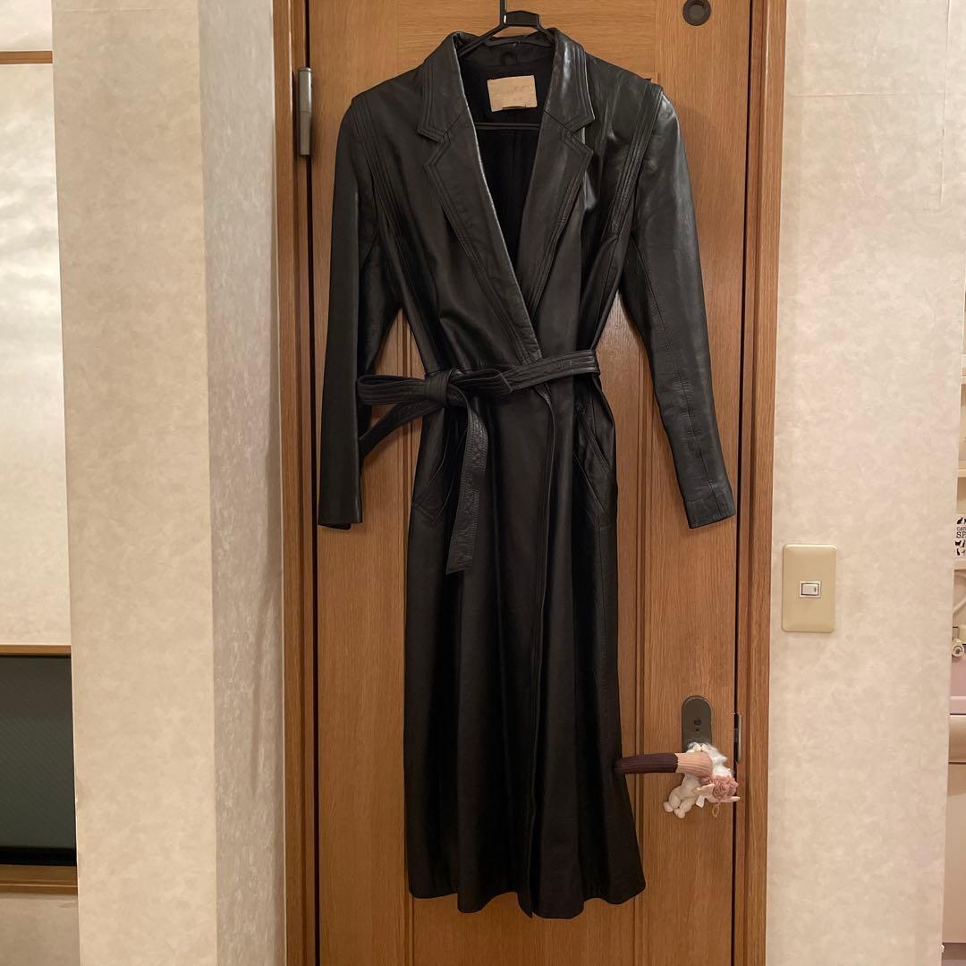 mondo 　　コート ロング　本革　黒　ベルト付き