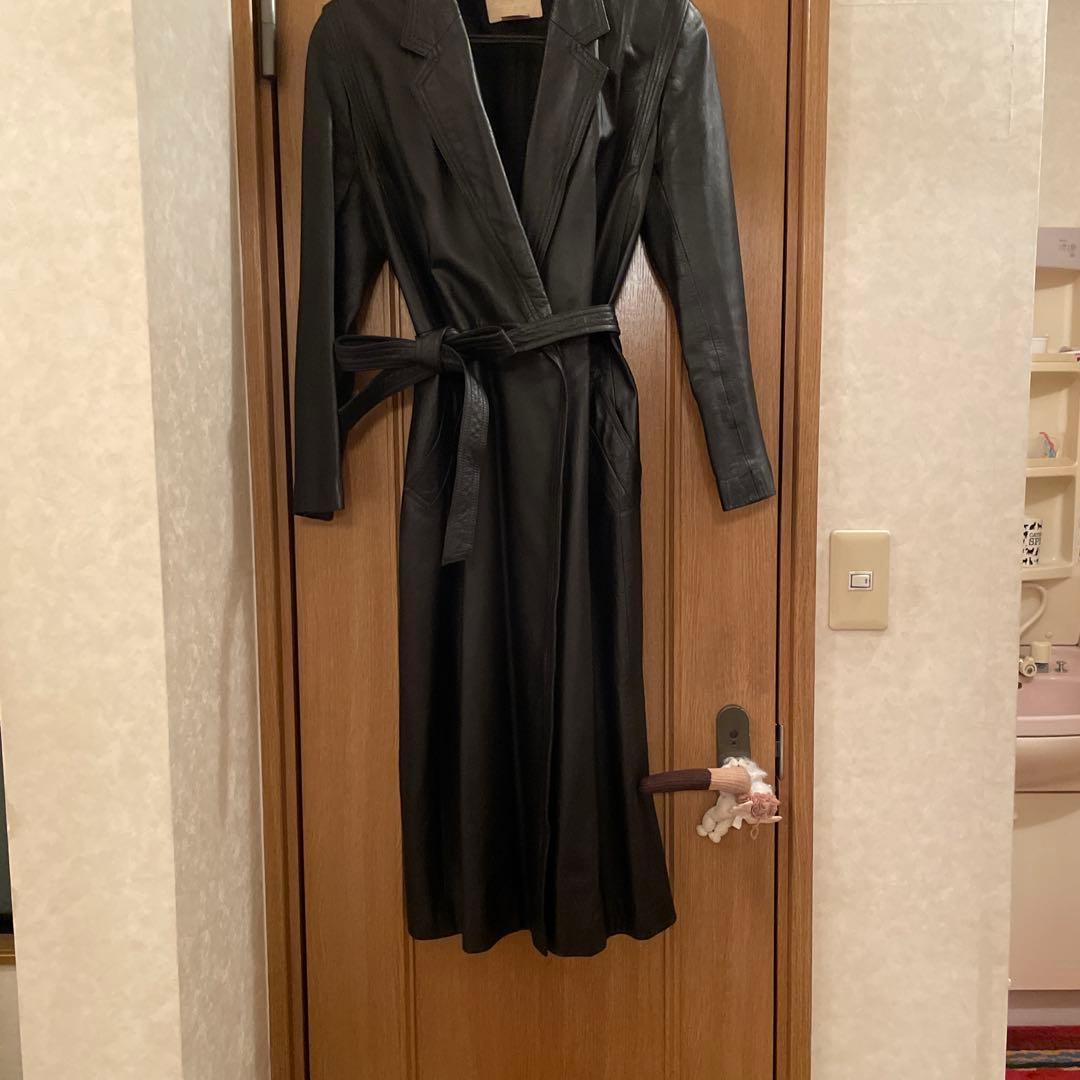 mondo 　　コート ロング　本革　黒　ベルト付き