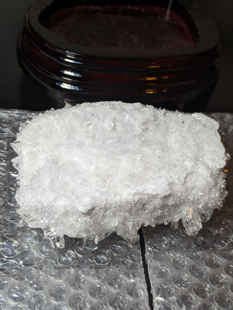 大人気！高品質✨ 貴州省産水晶クラスター 菊花水晶 木製台座付き✨