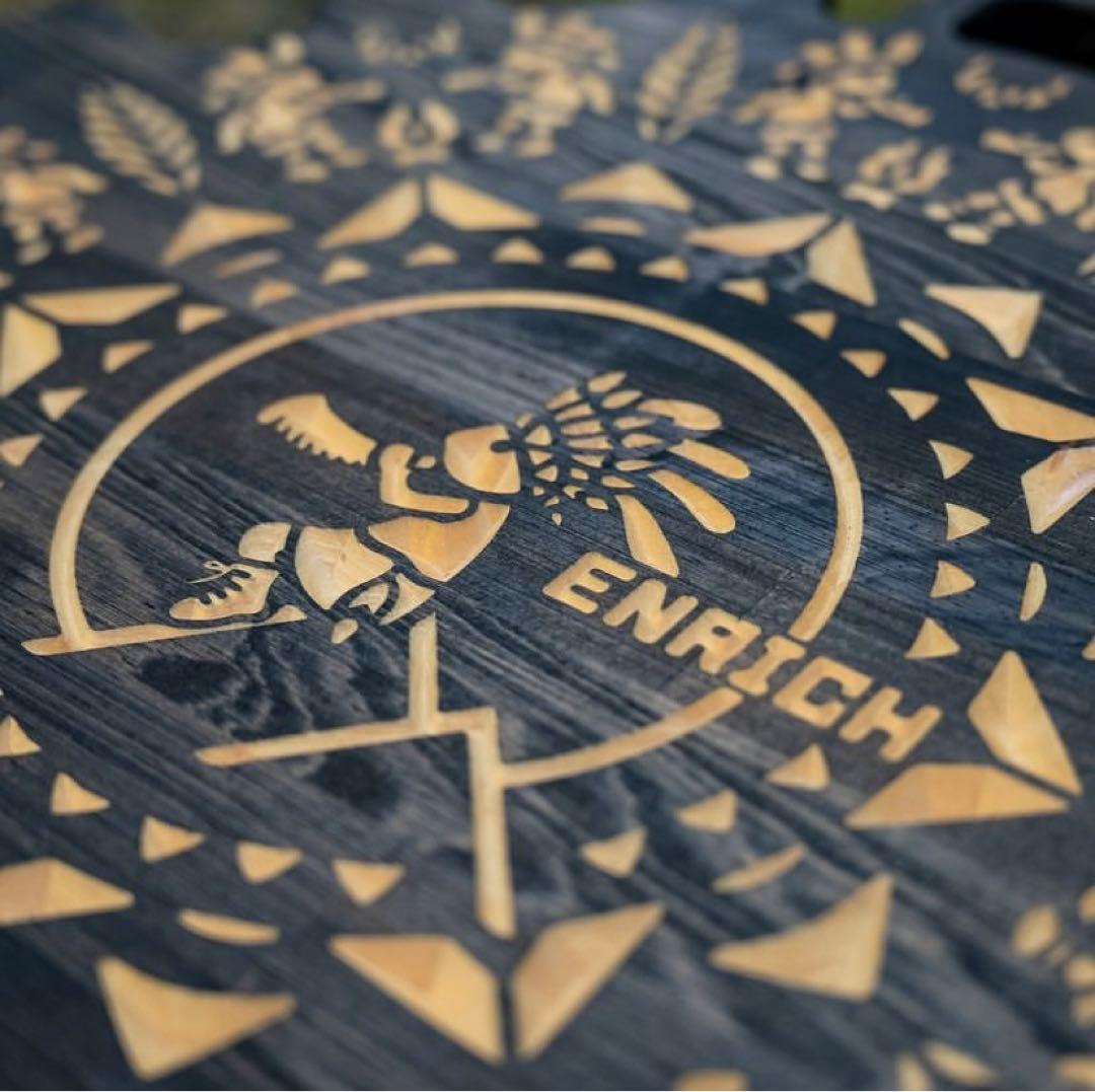 ENRICHエンリッチ　ココペリ　サイドテーブル　GGCrew コラボ