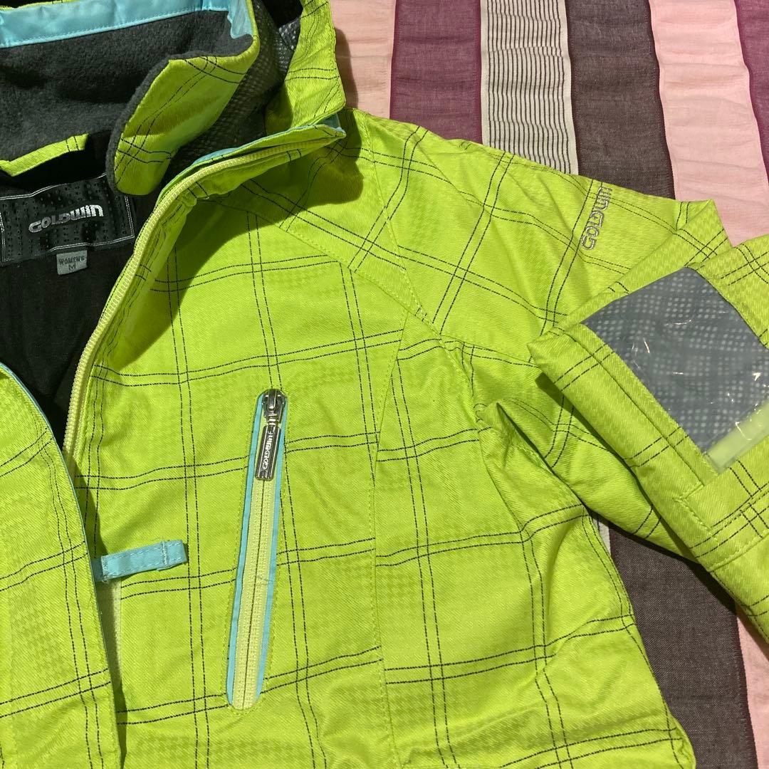 GOLDWIN スキーウエア　レディースMサイズ
