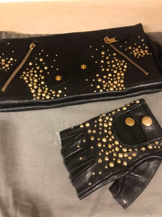 希少❤︎マックイーン❤︎グローブ付クラッチバック