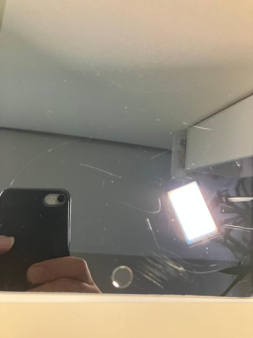 iPad 7世代　32GB グレー　セルラー カバーガラス付