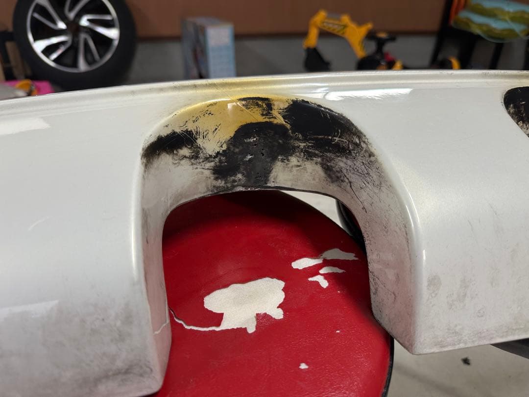 L880K コペン halfwayリヤバンパー 亀裂あり