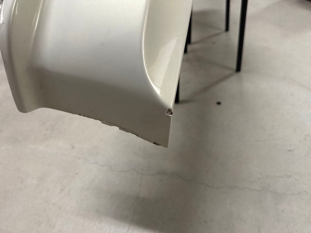 L880K コペン halfwayリヤバンパー 亀裂あり