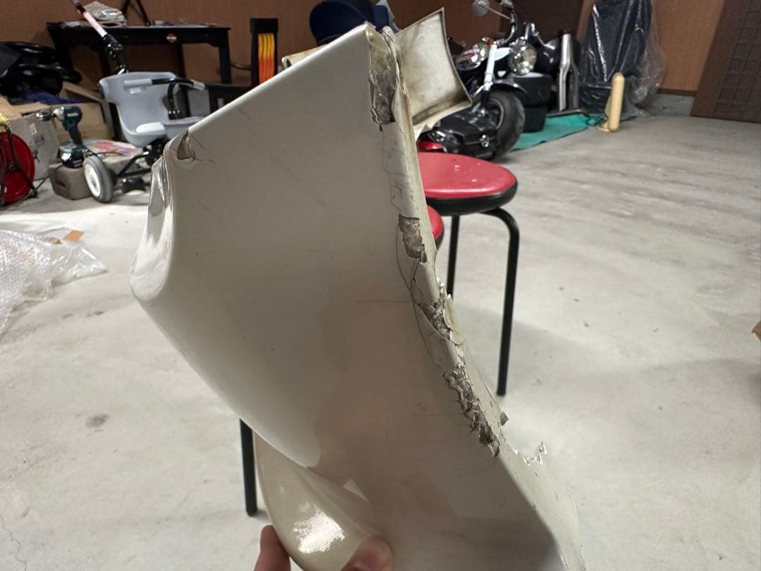 L880K コペン halfwayリヤバンパー 亀裂あり