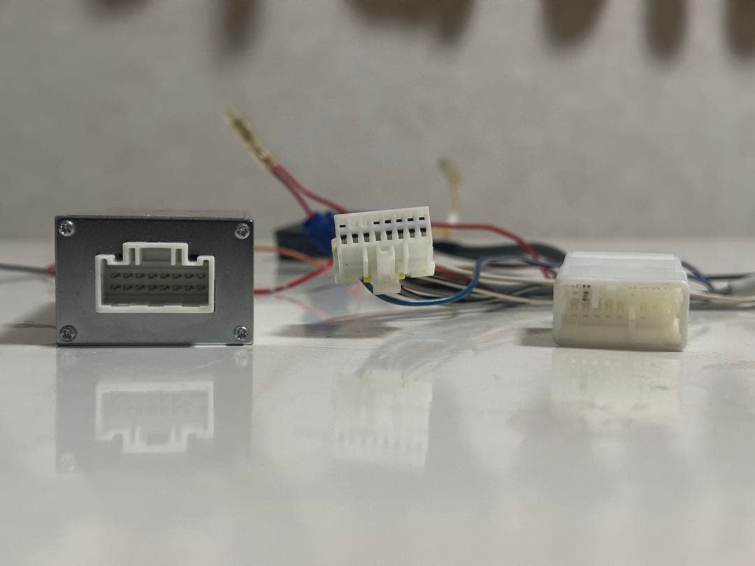 Beat-Sonic DSA-04 サウンドアダプター ビデオ分配器他 欠品