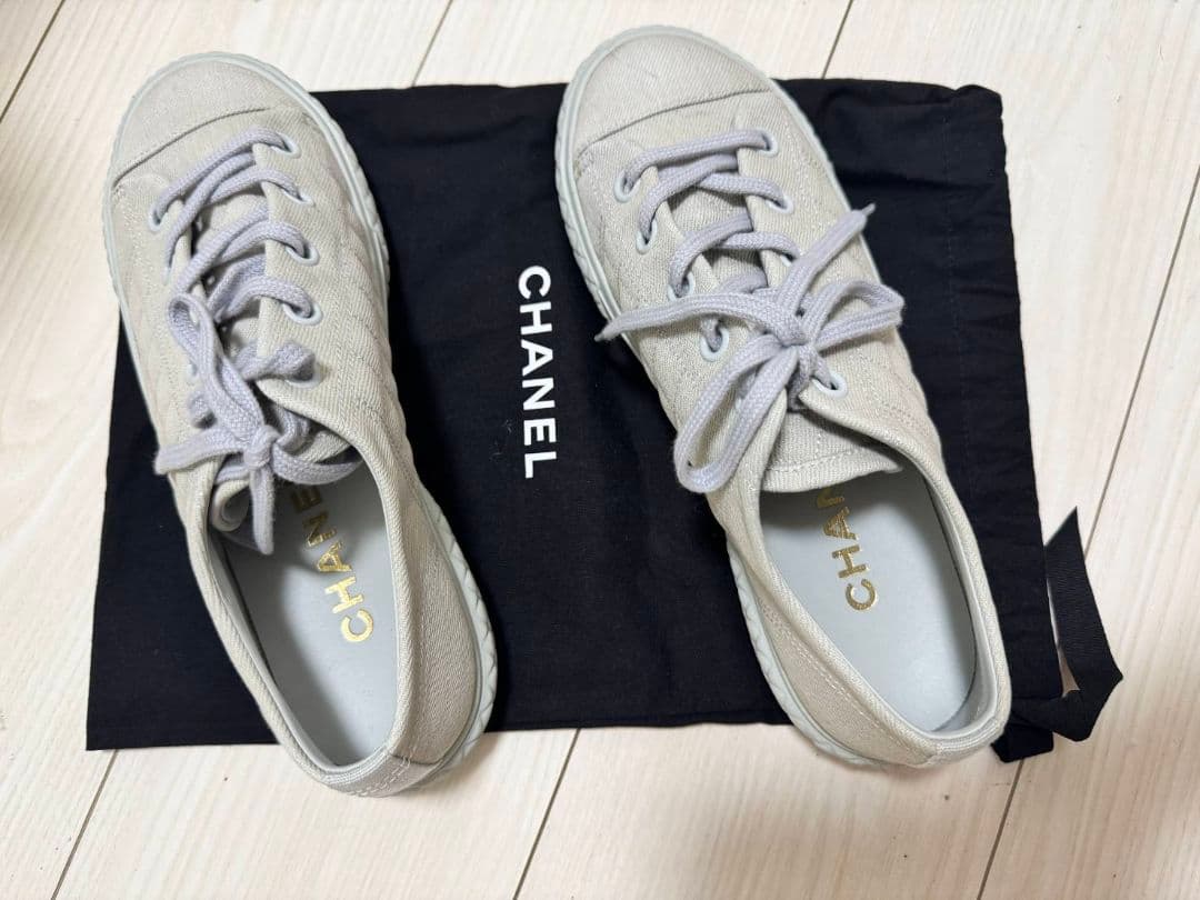 CHANEL シャネル グレー スニーカー 37 純正品 収納袋付き 値下げ済み
