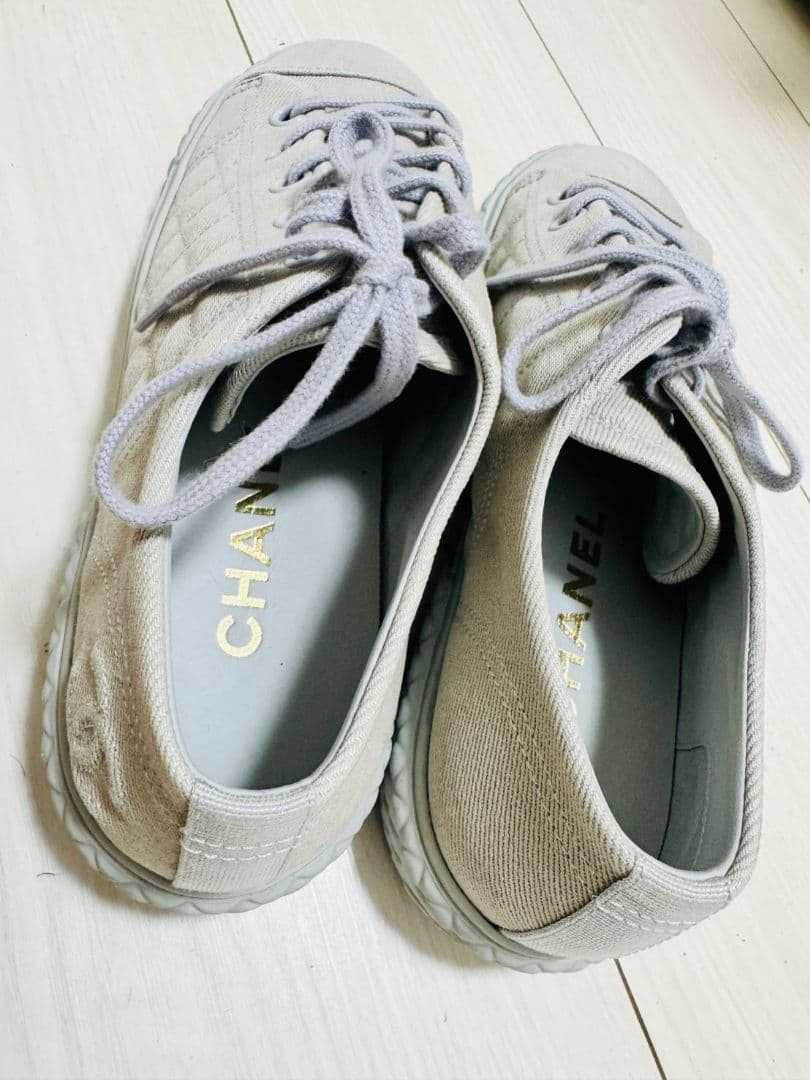 CHANEL シャネル グレー スニーカー 37 純正品 収納袋付き 値下げ済み