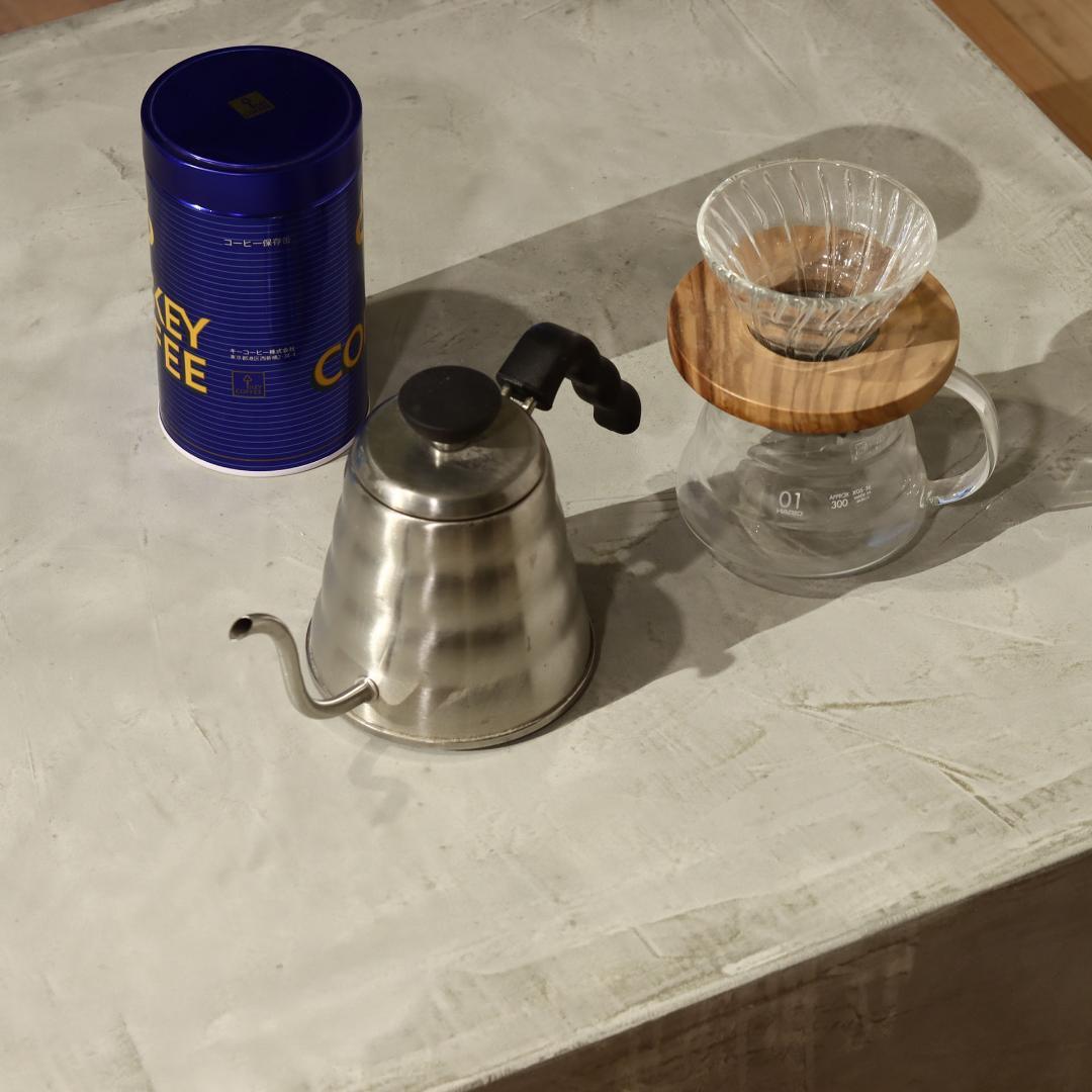 オーダー専用｜ライトグレー｜ボックステーブル｜薄塗りモルタル