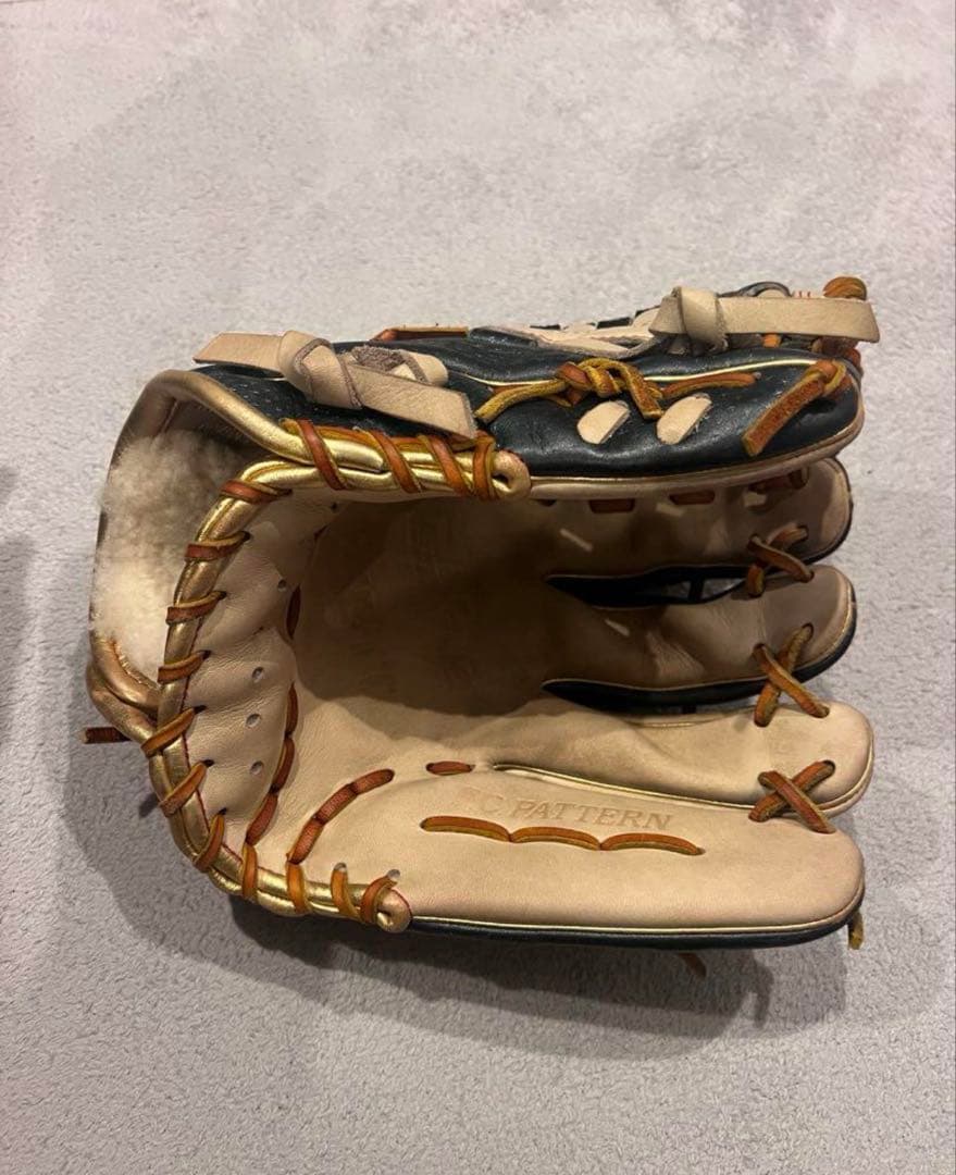 ZETT 軟式用グローブ ネイビー/ベージュ　プロステータス　限定　源田モデル