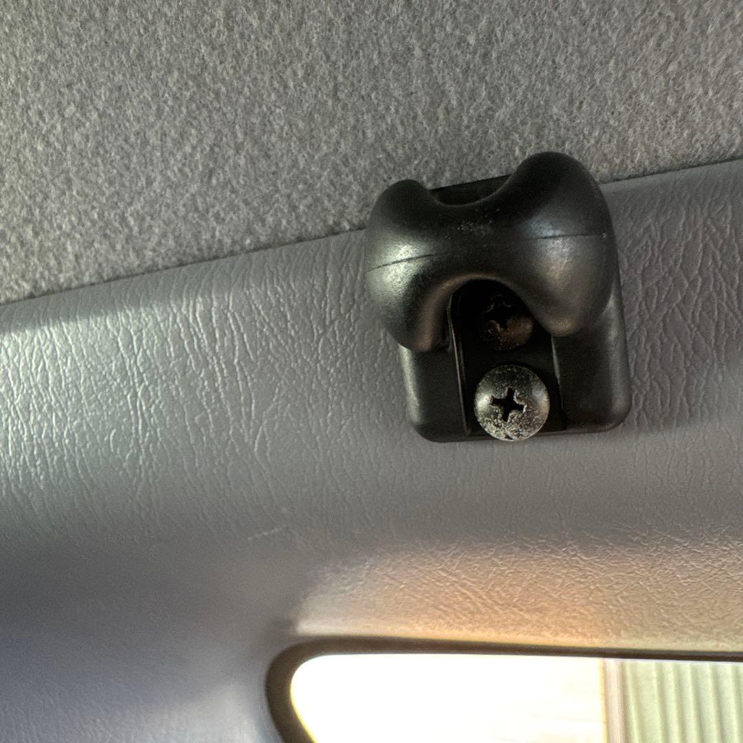 TOYOTA ハイラックスサーフ　セパレーションネット　トヨタ純正品