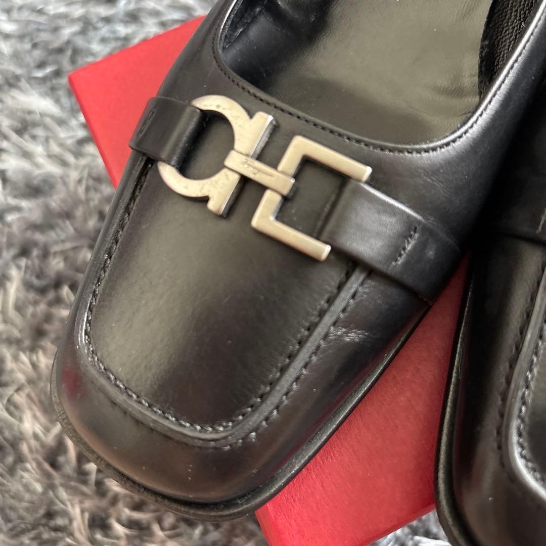 フェラガモ　レザー フラットシューズ 黒　36 1/2