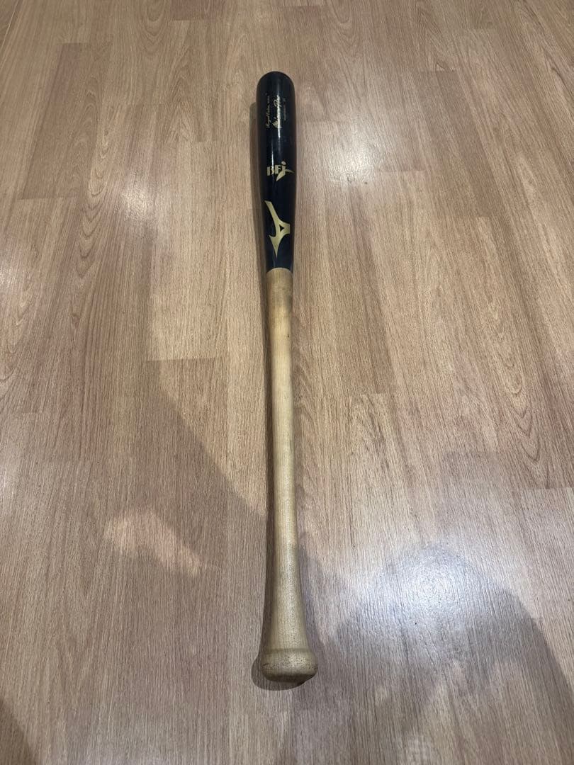 ミズノプロ木製バット佐藤輝明モデル84cm860g