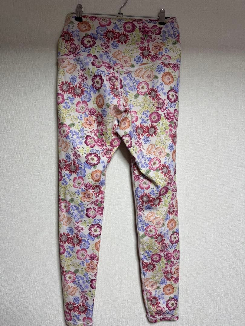 SUKALA エンブロイダリープリントカバーキャミソール レギンス　セットL