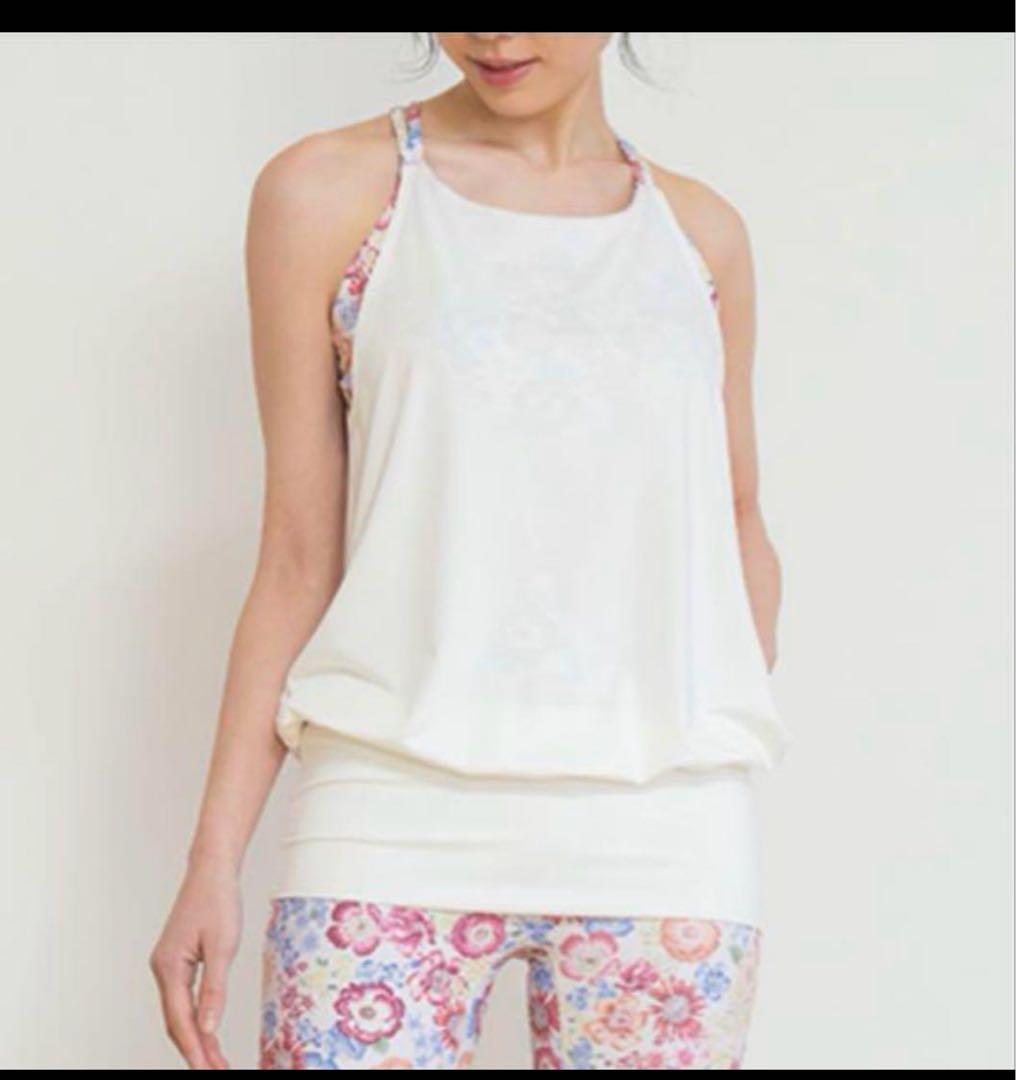 SUKALA エンブロイダリープリントカバーキャミソール レギンス　セットL