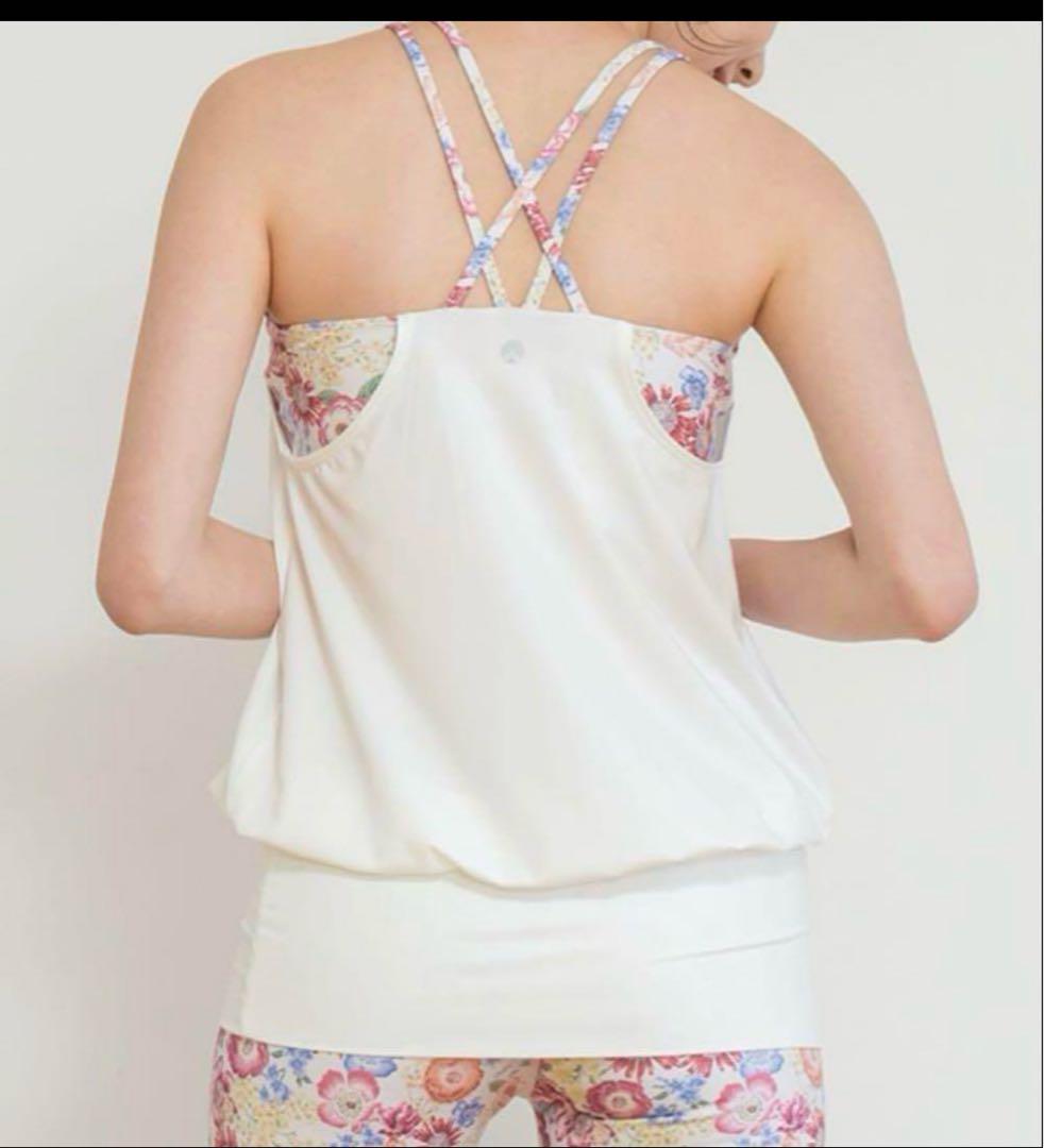 SUKALA エンブロイダリープリントカバーキャミソール レギンス　セットL