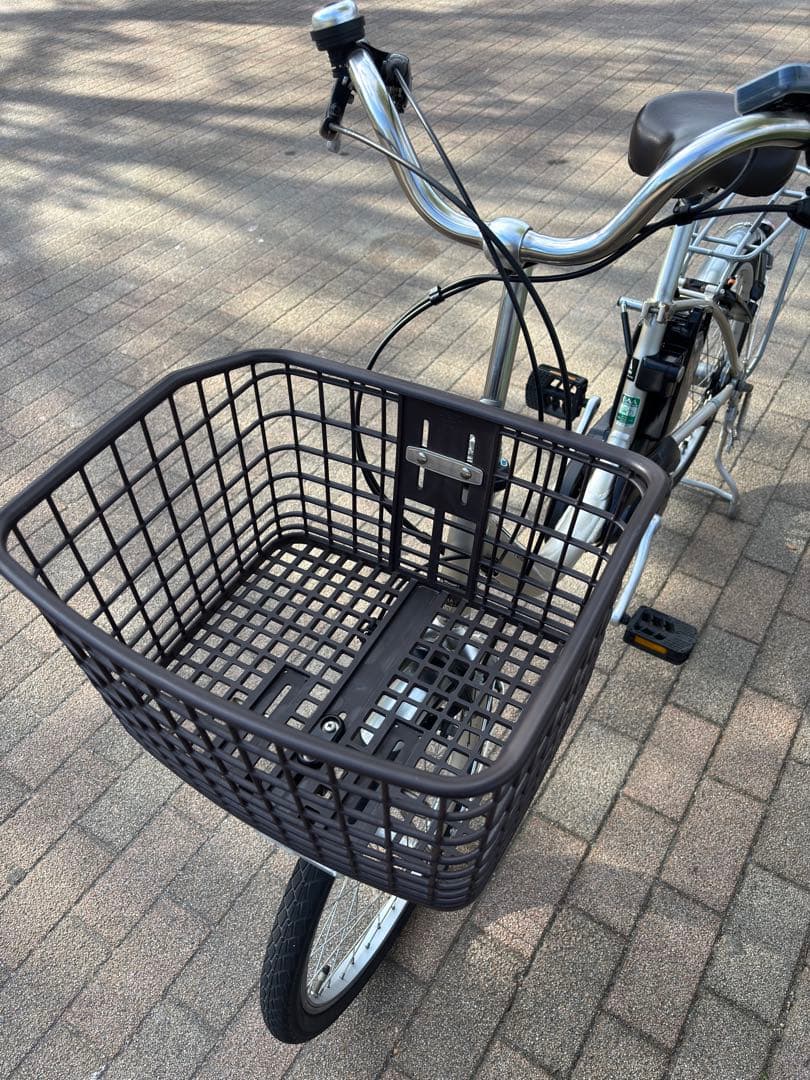 Panasonicビビ・L・20(電動アシスト自転車 ) ウォームシルバー色