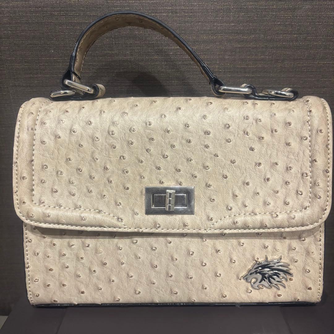 新品未使用エミリッドバハマバッグ　セカンドバッグクラッチバッグミニバッグベージュ