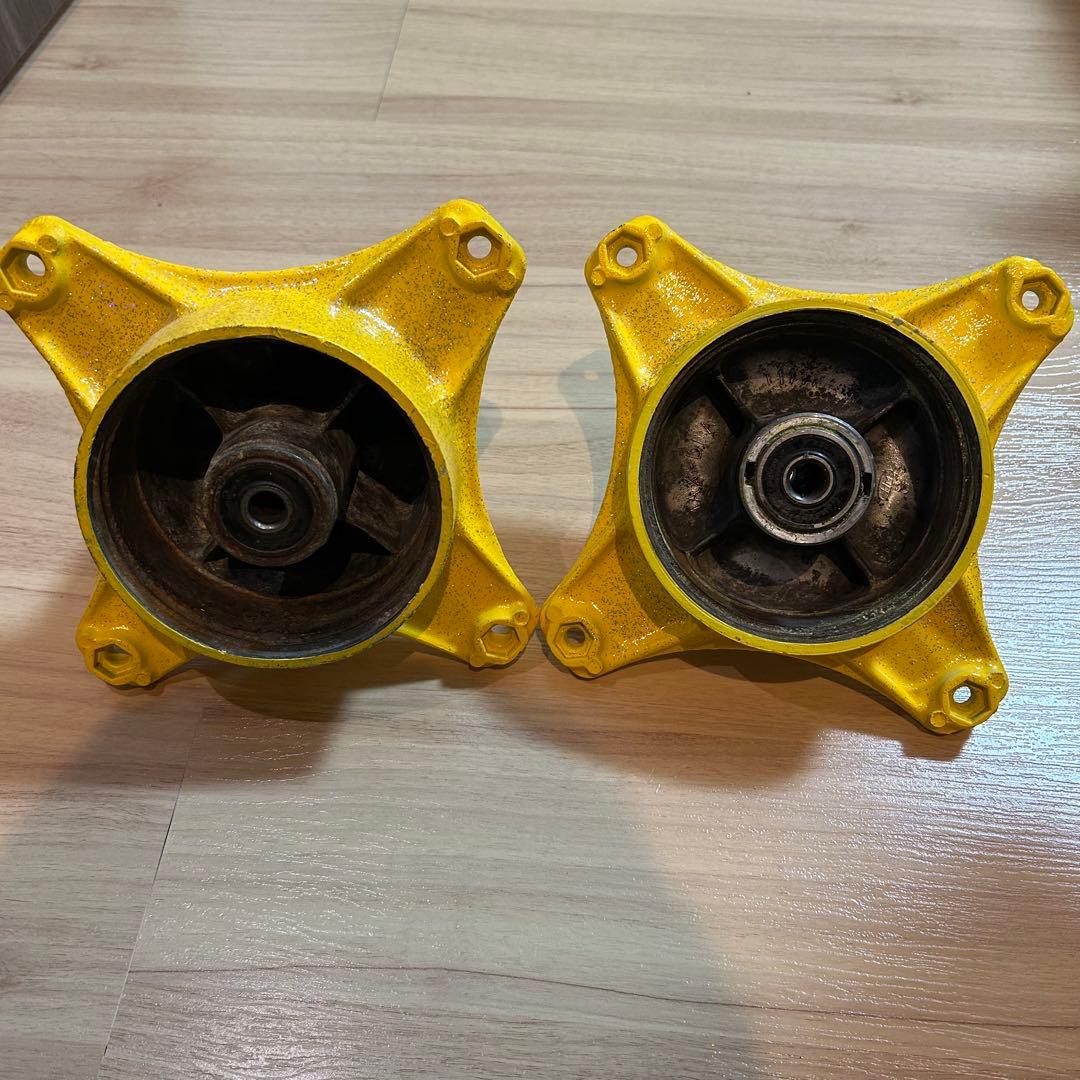 シャリー　ダックス　ハブ