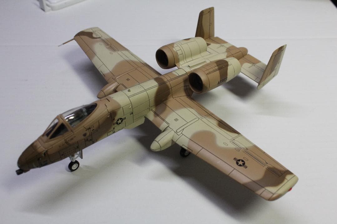 ☆ホビーマスター 1/72ダイキャスト完成品 A-10A ”Peanut”