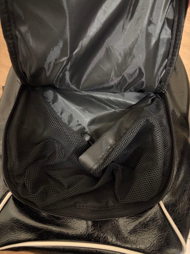 アディダス　バレンシアガ　リュック　美品