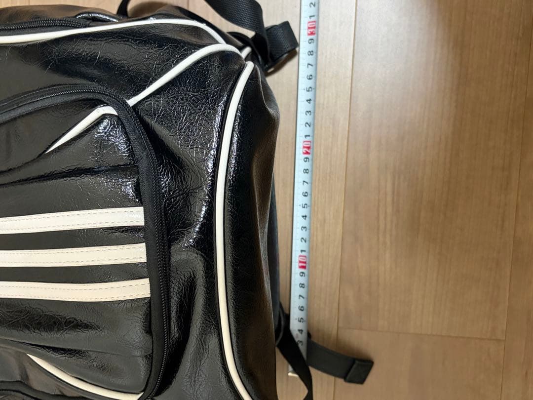 アディダス　バレンシアガ　リュック　美品