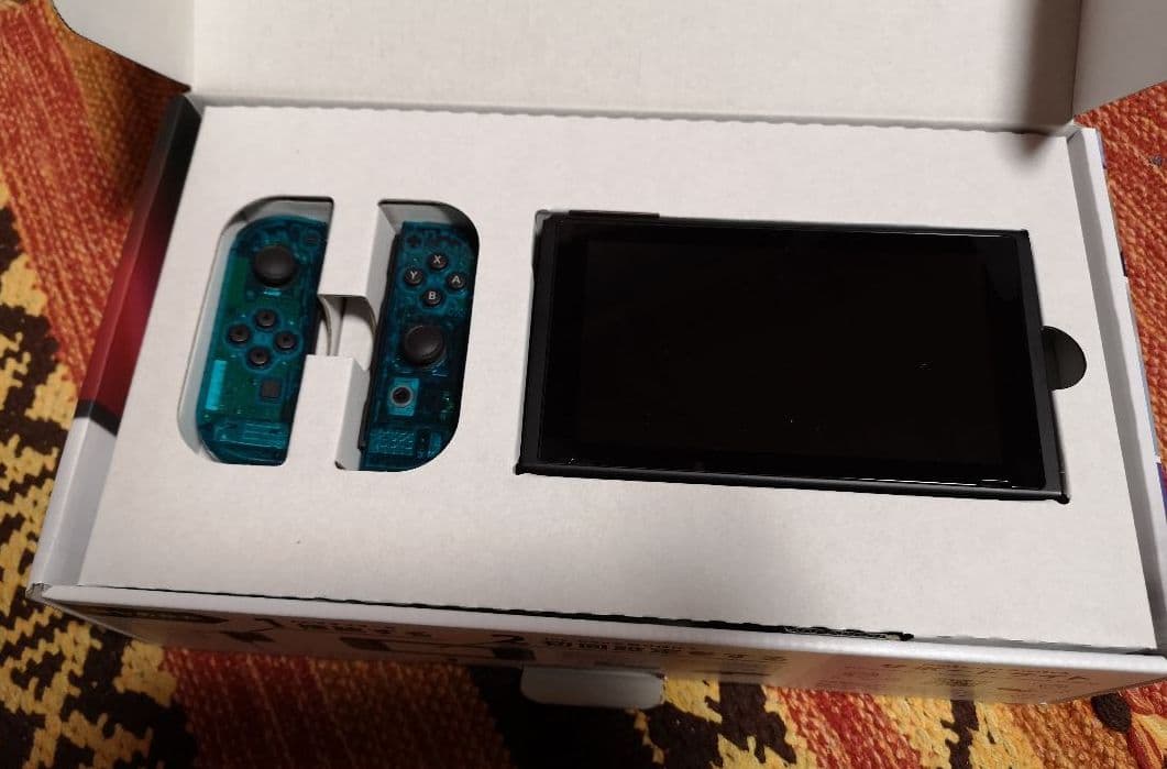 任天堂 Switch ニンテンドースイッチ ジョイコンカスタム おまけ有