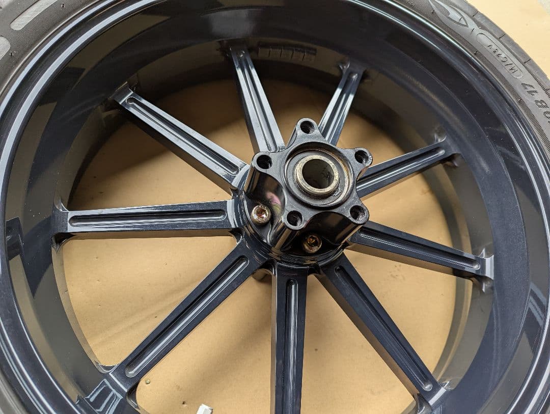 グライドホイール