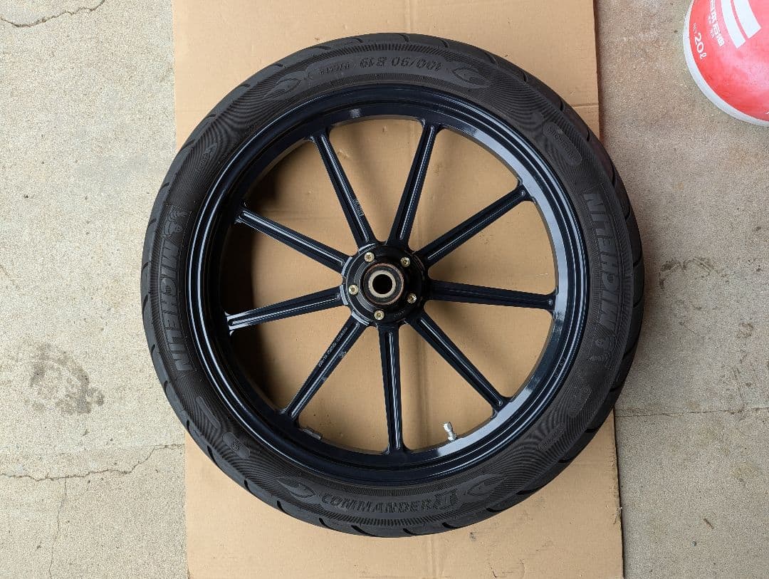 グライドホイール