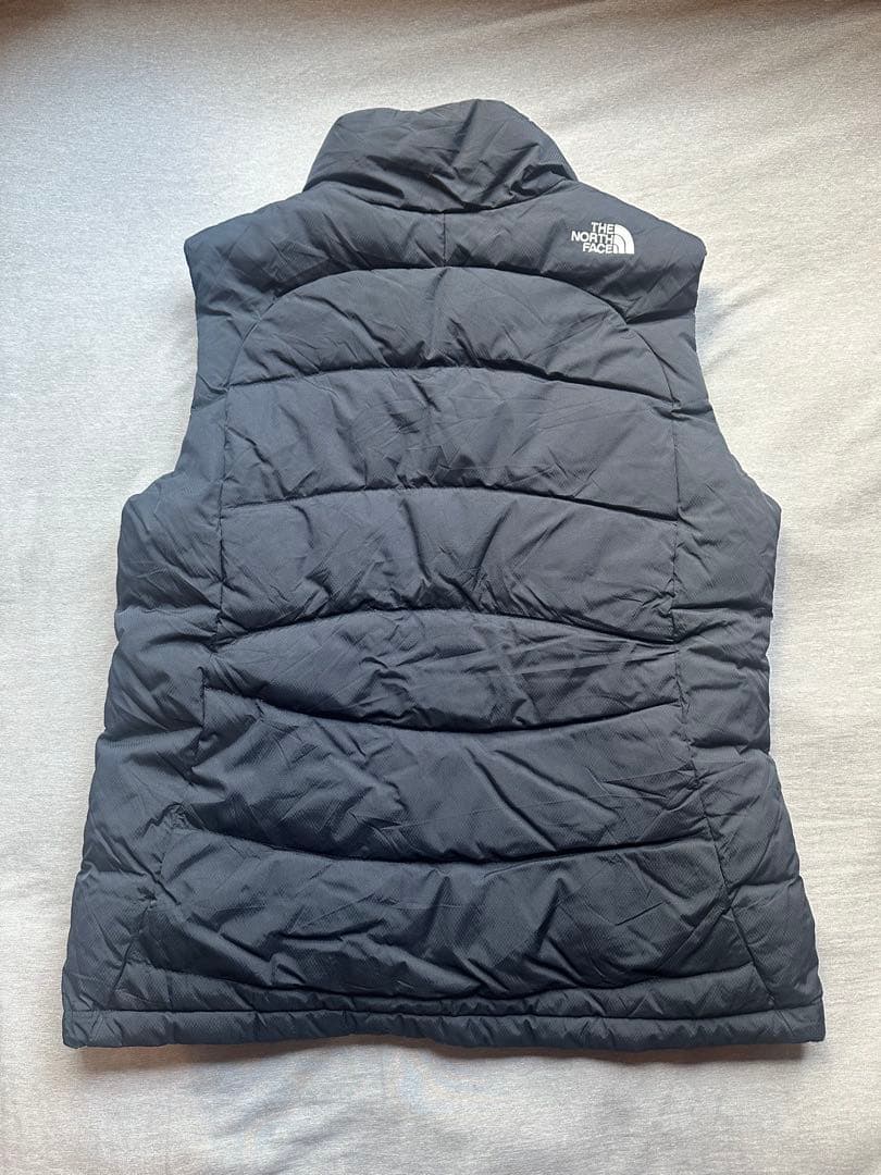 The North Face ブラック ダウンベスト