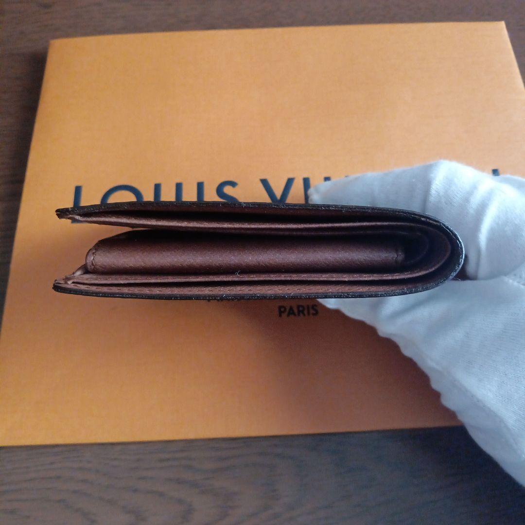 ルイ・ヴィトン。外観美品モノグラム、ポルト、フォイユ、マルコ折り財布