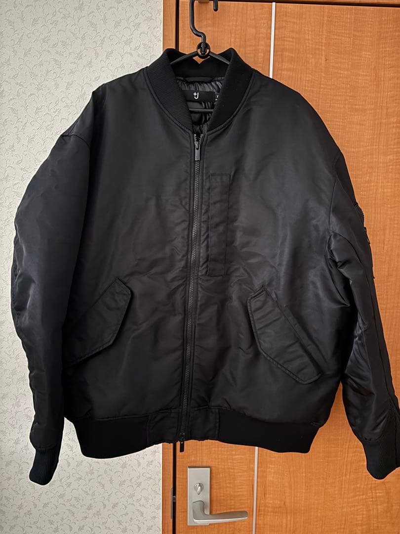 UNIQLO +J ハイブリッドダウン MA-1 ブラックXL