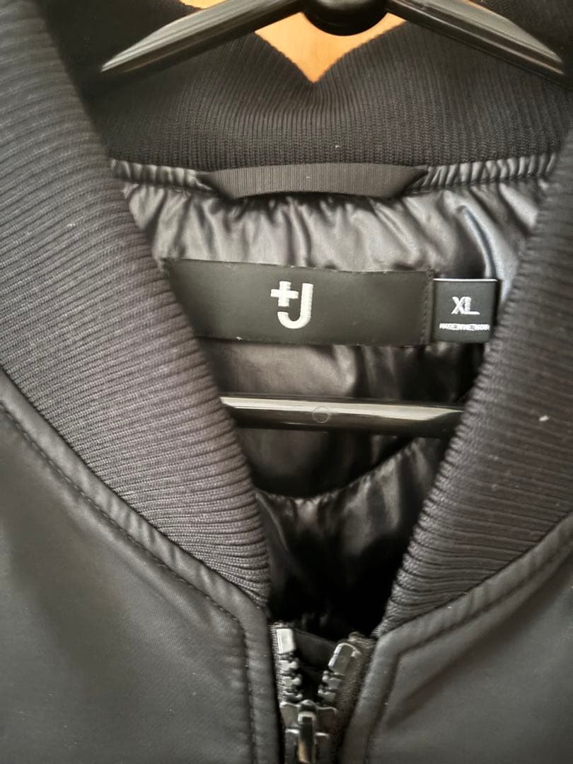UNIQLO +J ハイブリッドダウン MA-1 ブラックXL