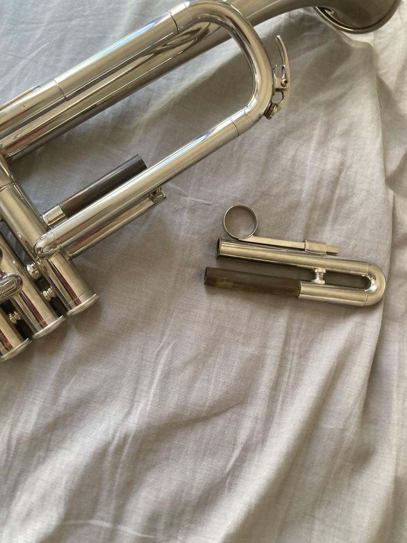 ヤマハ　トランペット　YTR-1330 YAMAHA