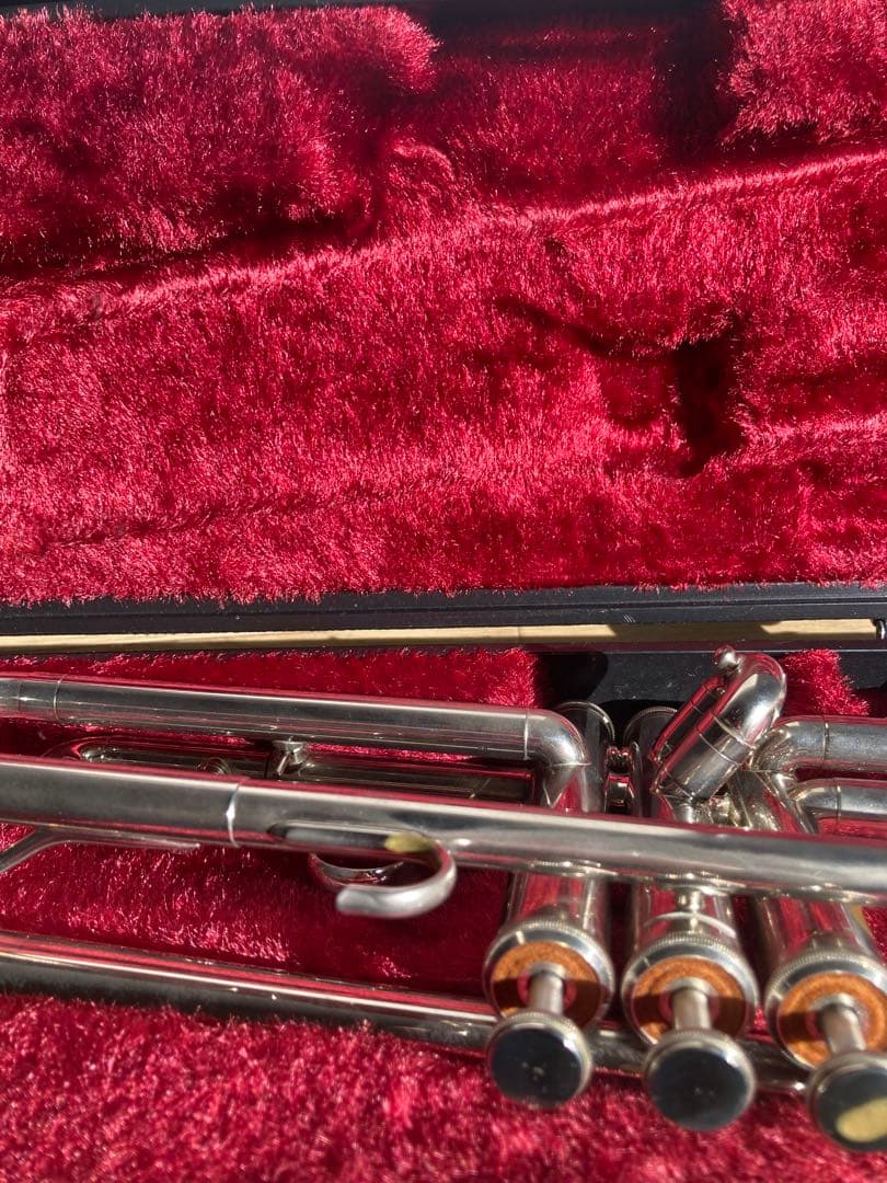 ヤマハ　トランペット　YTR-1330 YAMAHA