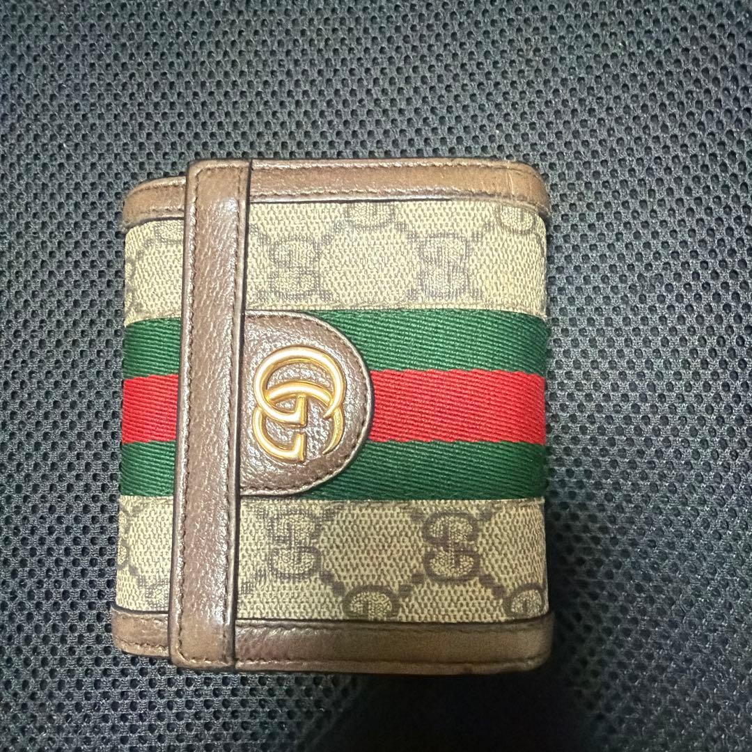 Gucci GGキャンバス 三つ折り財布
