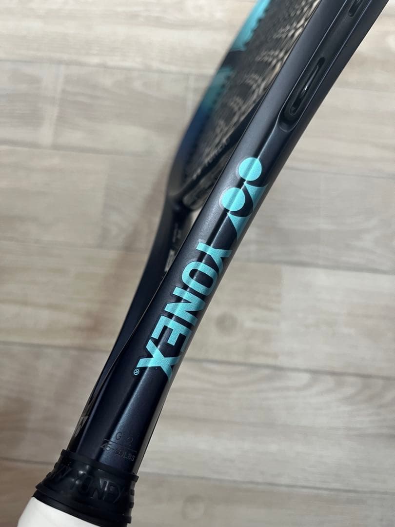 YONEX EZONE98 2022モデル　テニスラケット グリップテープ付き