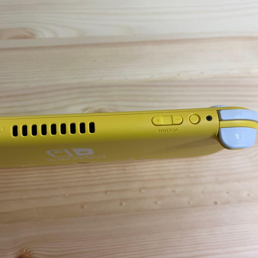 Nintendo Switch Lite 本体 イエロー【SDカード付】