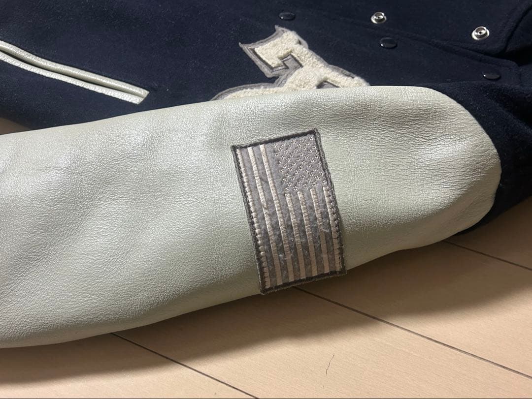 アビレックス　スタジャン