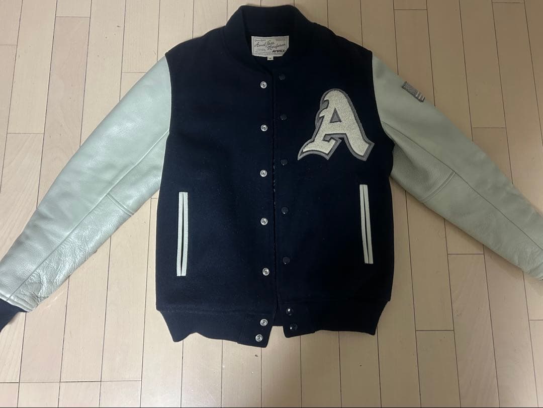 アビレックス　スタジャン