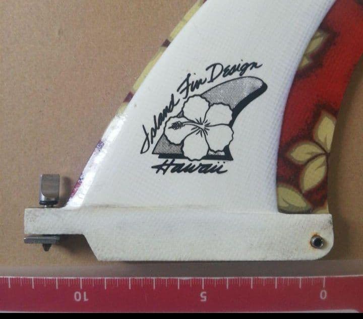 アイランドフィンデザインハワイ サーフボードフィン センターフィン固定ボルト