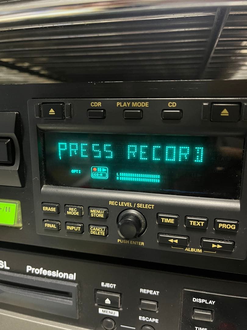 マランツ業務用CDレコーダー　CDR510