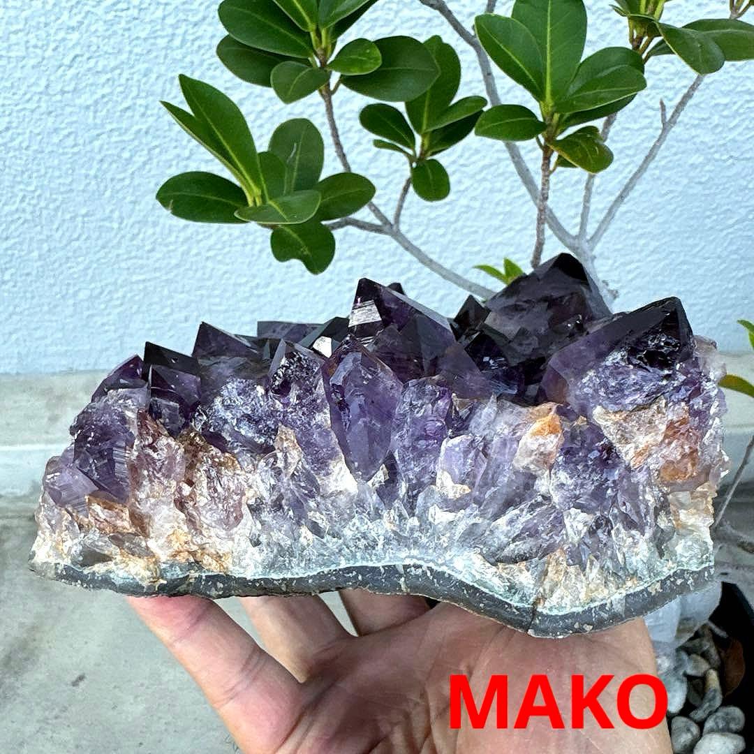 M1788☆アメジストクラスター1.5Kg☆ブラジル産☆天然石☆N50905