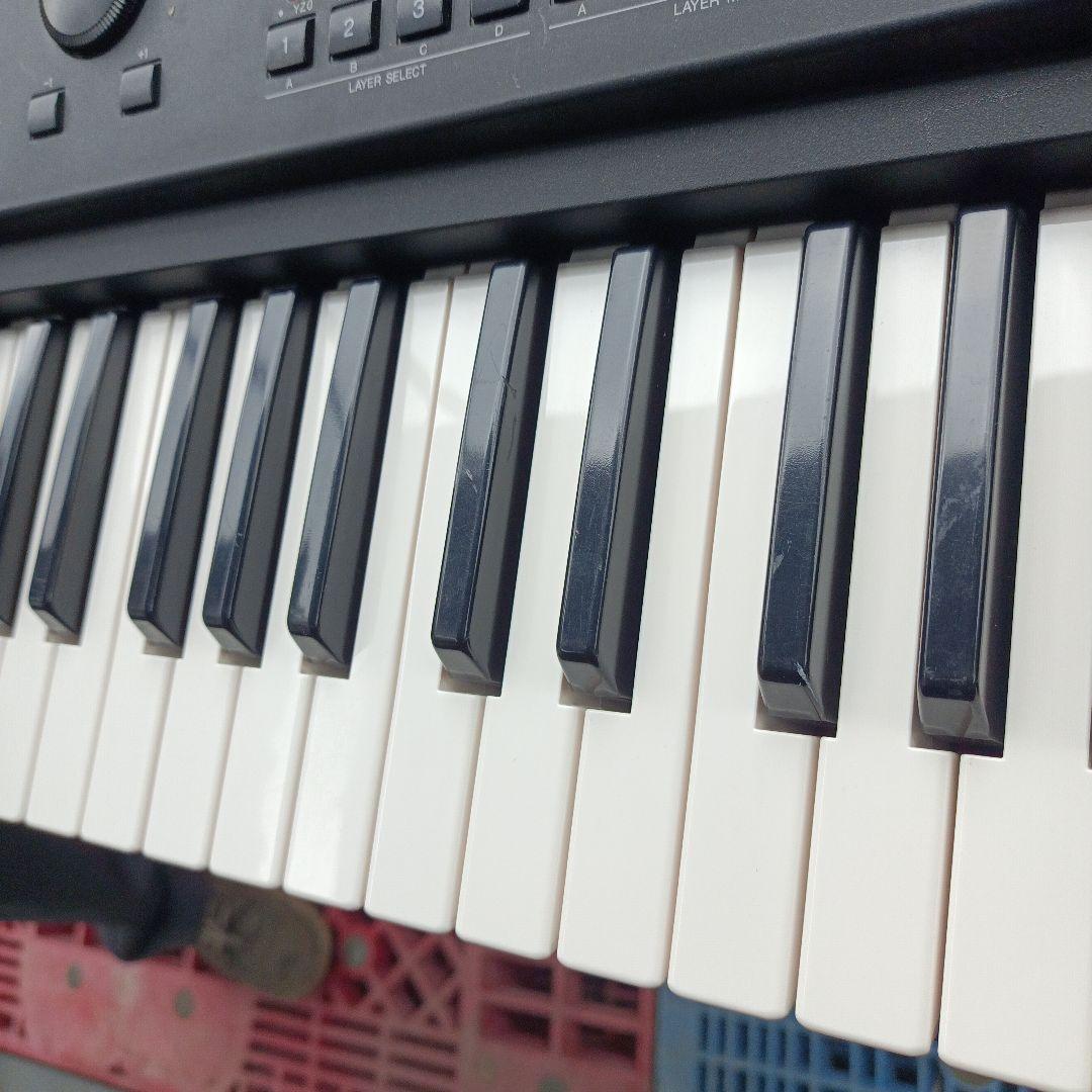 Yamaha SY85　シンセサイザー