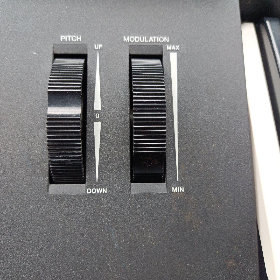 Yamaha SY85　シンセサイザー