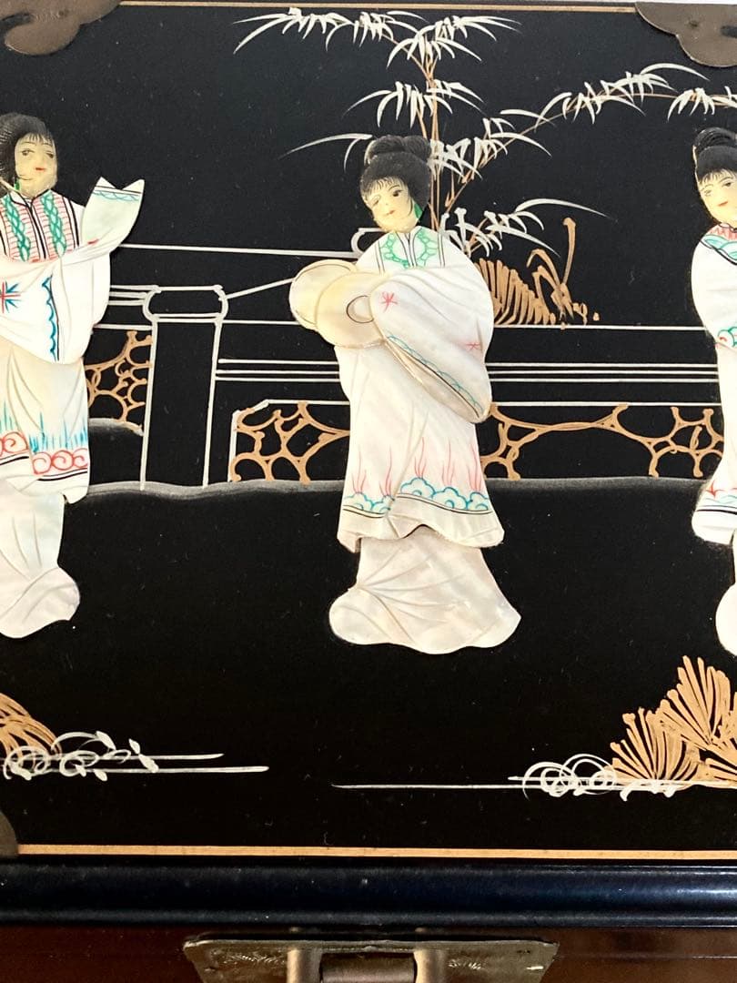 ビンテージ家具 螺鈿細工 観音扉 棚 ビンテージ インテリア螺鈿家具