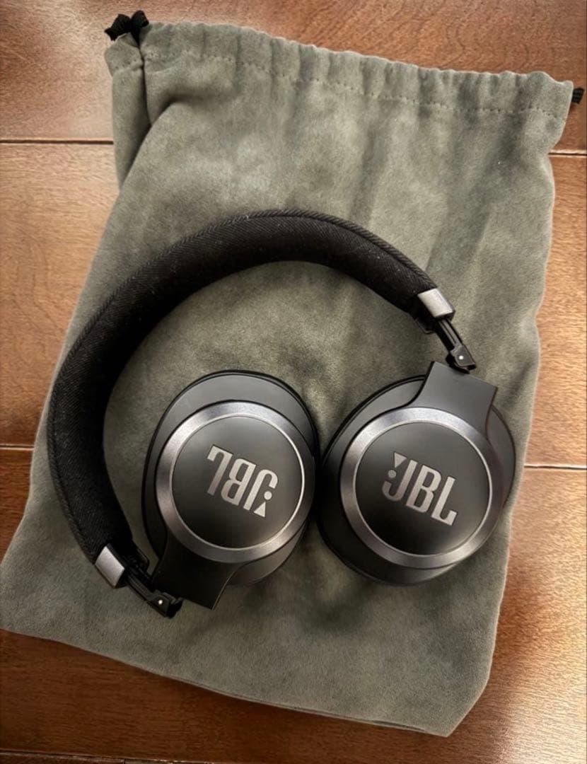 美品⚠️JBL LIVE 770NC ワイヤレスヘッドホン