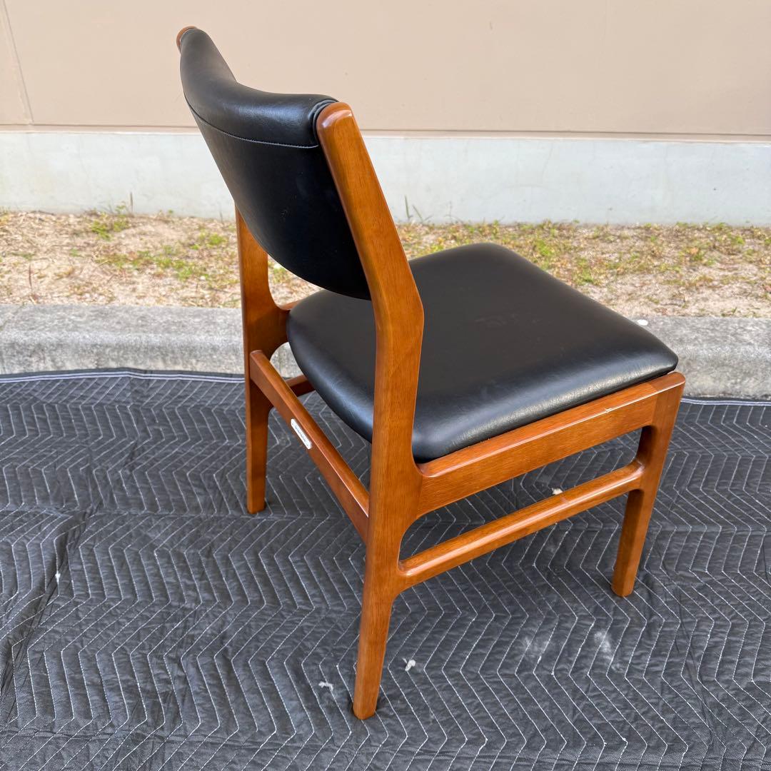 ① カリモク60 プラス　アームレス　ダイニングチェア ブラック ヴィンテージ