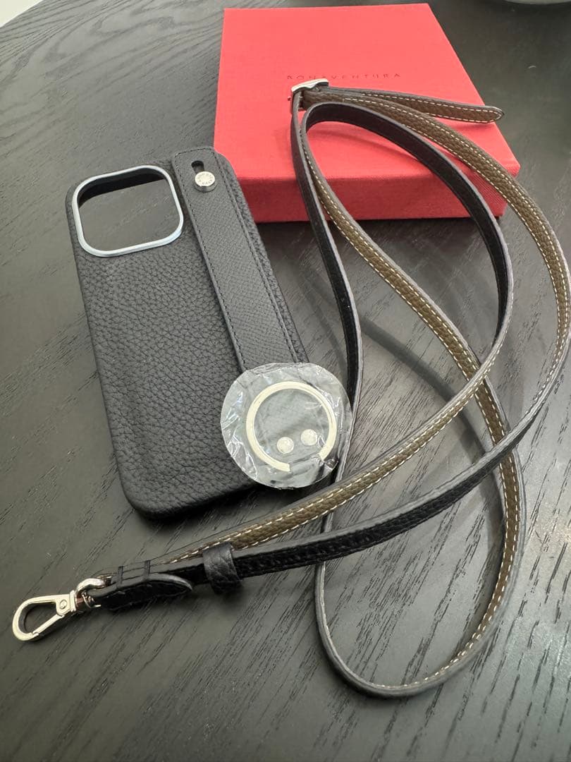 新品）BONAVENTURA iPhone15Pro用ケースとストラップのセット